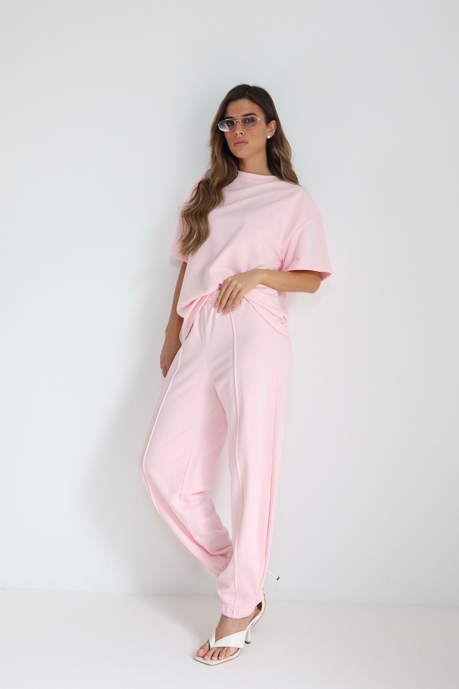 חליפת דיאלוג ורוד בייבי